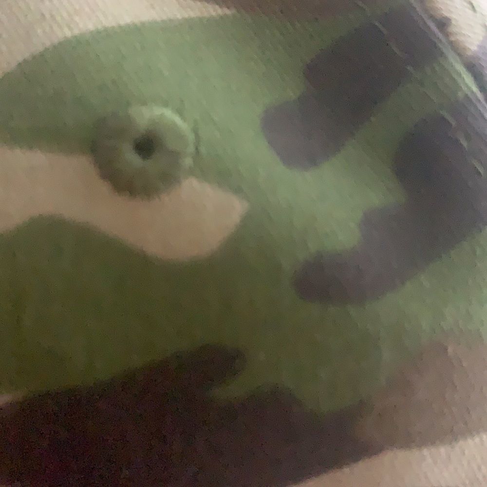 Camo Baseball Cap with Face Shield - Picture 3 of 3